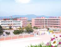 学校logo